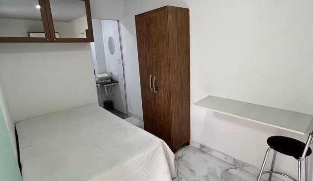 Furnished studio apartment