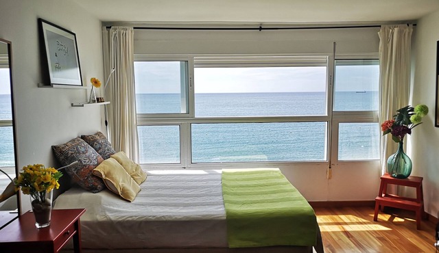 Green loft over the sea. Free Wifi, AC. Ideal couples in Albufereta