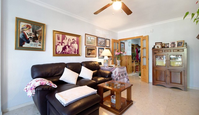Holiday Home 'Casa El Aguila En El Puerto' with Private Terrace and Wi-Fi
