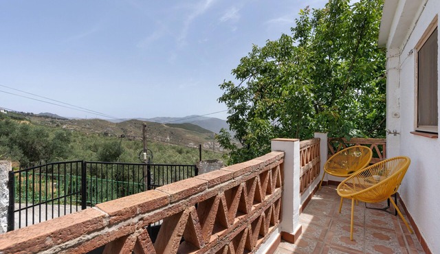 Holiday Home 'La Huerta Del Parral' with Wi-Fi and Air Conditioning