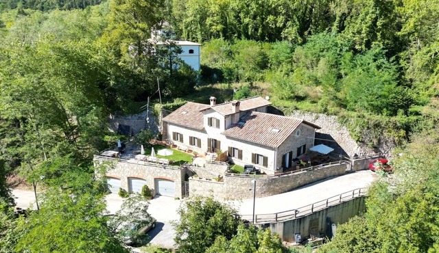 Homerez - House in Ogassa