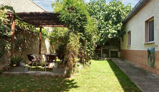 Homerez - House in Rada