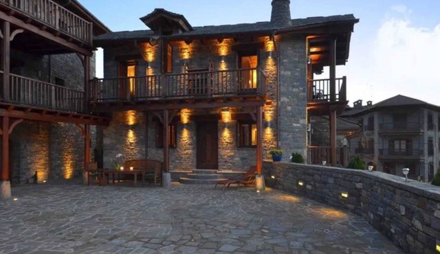 Homerez - Romantic retreat with jacuzzi in Boltaña