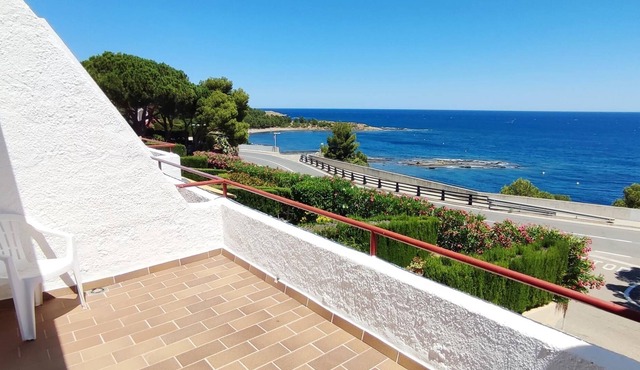 House with fantastic sea views