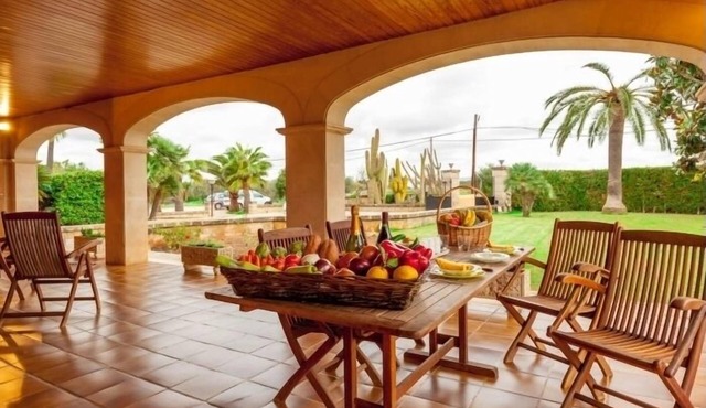 Impressive Villa Son Ferriol estate in Palma de Mallorca with pool vacation rent