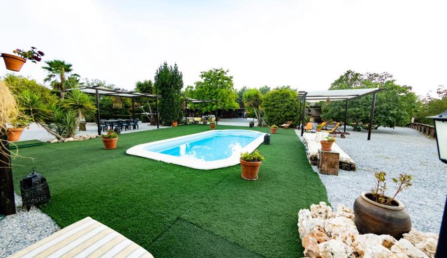 LA CUADRA, Finca a los pies Sierra Nevada, a 10 minutos del centro, Piscina,Bbq
