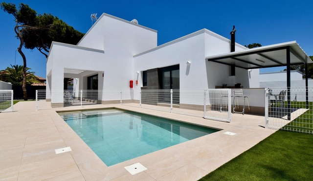 Large modern luxurious Montevideo Villa in Sancti Petri