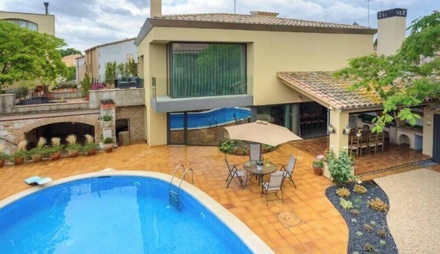 Luxury house Alt Empordà - Serena Stays