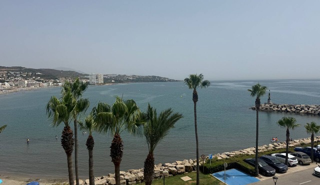 Luxury three-bedroom apartment in Sotogrande Port