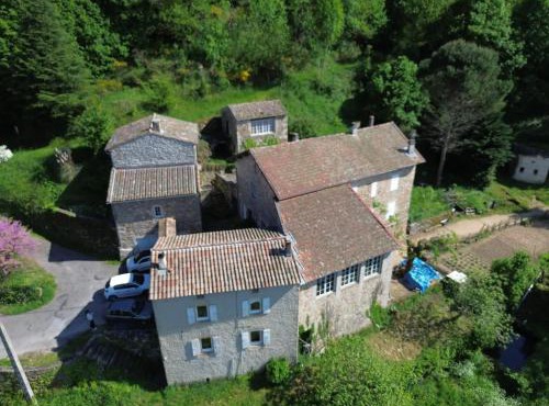 Mas Le Manoulier in Saint-Sauveur-de-Montagut