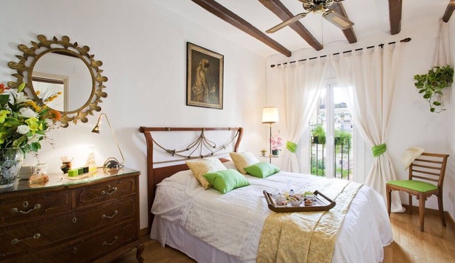 NICE AND COMFORTABLE APARTMENTS NEAR TO THE RAMBLAS