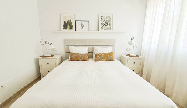 Ocean Calma Apartment 5/Fast WIFI/huge pool and kids pool