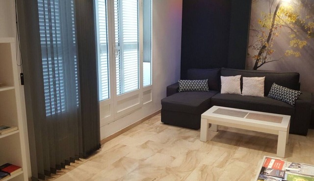 Penthouse with terrace near the beach in València