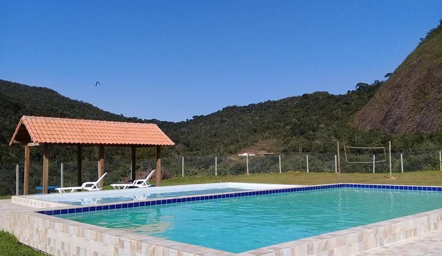 Renovated duplex chalet in Terê-Friburgo