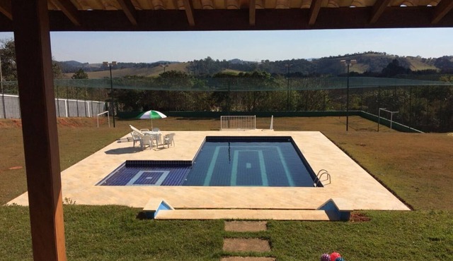 Rent for weekends and holidays! SANTA RITA Condominium. in Piracaia