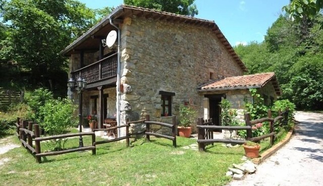 Rural Apartments Río Aliso 2