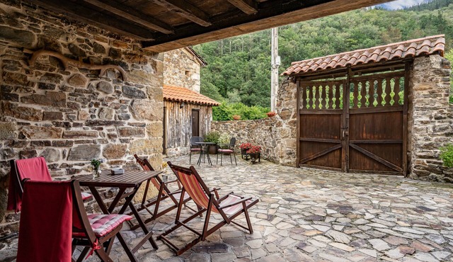 Rural Apartments Ca Lulon: La Veiga El Molin – Mountain Views, Garden, Wi-Fi