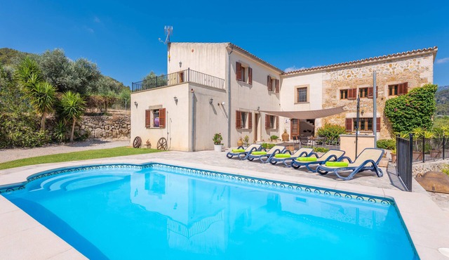 SA CORTERADA - Beautiful villa with private pool and free Wi-Fi in the Selva area