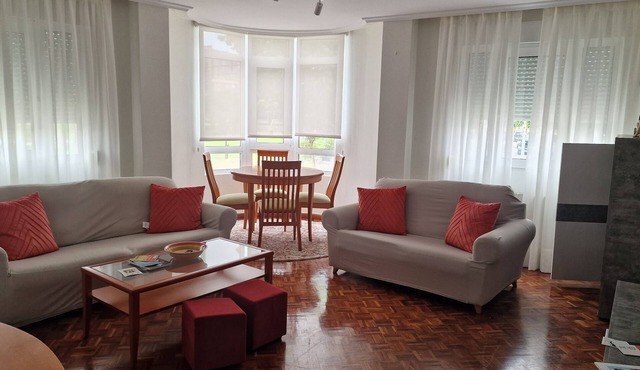 Spacious bright apartment, 10 min.de the beaches, Sardinero, Liencres, Virgen del Mar
