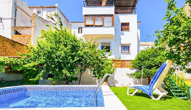 Stunning home in Prado del Rey