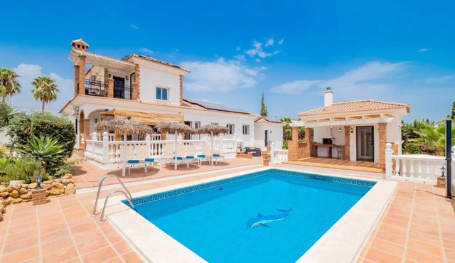 Villa Blanca Málaga - Private Villa - Heated Pool
