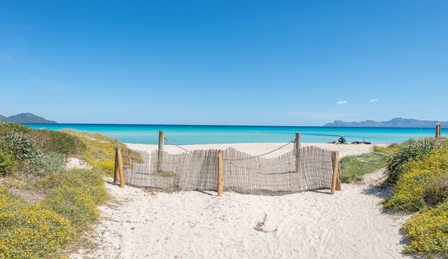 VILLA CANTA - Great holiday villa with terrace near the beach with free WiFi.