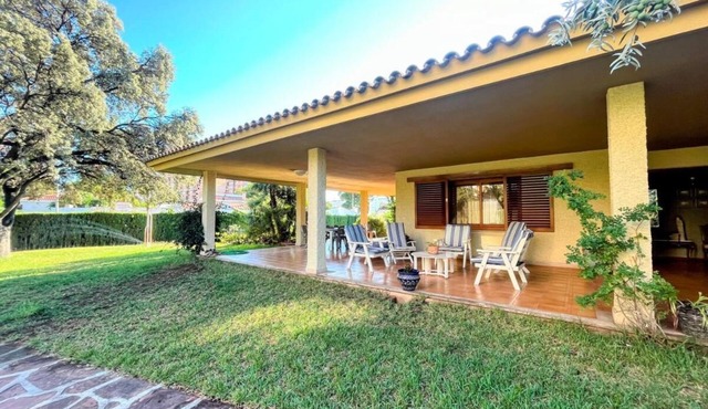 Villa Sigalero with private pool, garden and BBQ. (ideal for groups)