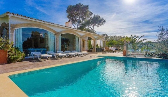 Villa Vent - Four Bedroom Villa, Sleeps 8