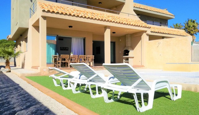 Villa with Private Pool, 100m from Sea, Spacious Garden, Near Calafat in Costa Dorada
