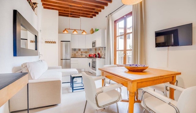 VINTAGE PALMA PALACE (SUPERIOR 5) by Priority