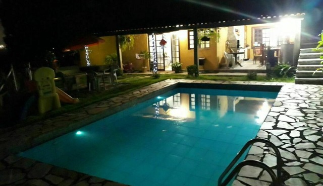 Well-structured country property 15 minutes from the center of Cotia.
