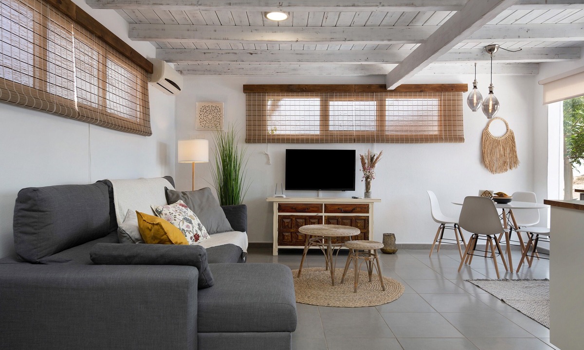 Arrecife Apartment | Apartment "Romero" with Sea Views, Garden, Terrace and Wi-Fi