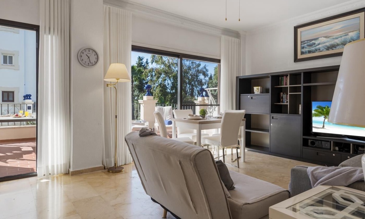Puerto Banus Apartment | Apartment in Andalucía del Mar for 2 people | ADM 10-107