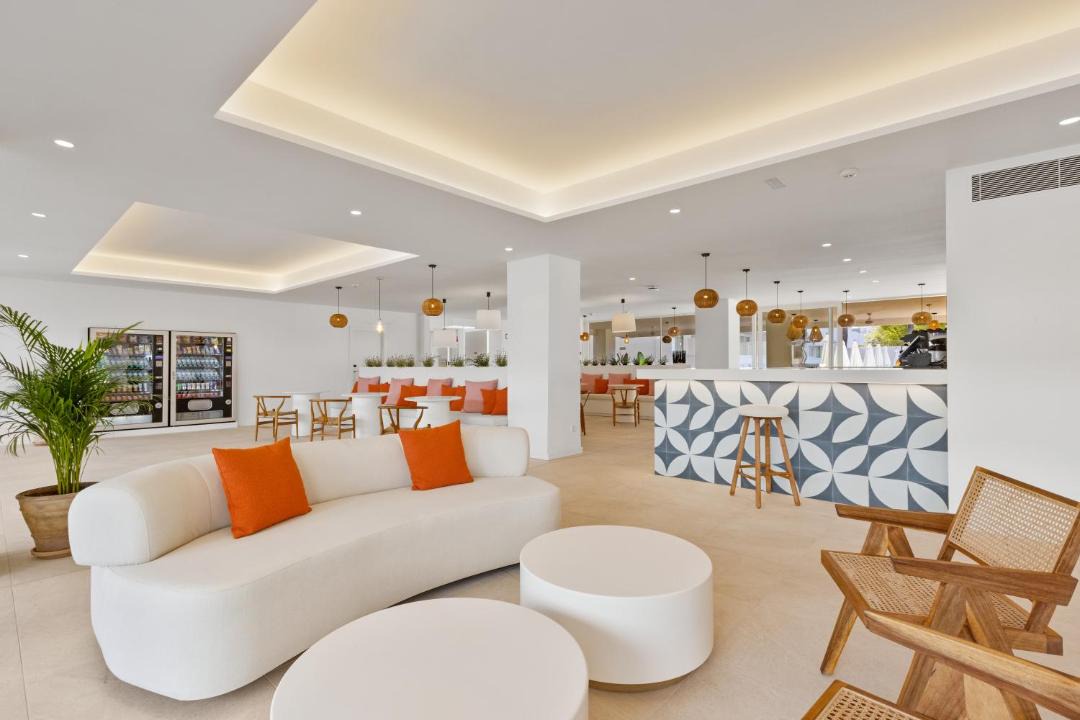 Palmanova Apartment | Palmanova Beach Apartments by TRH