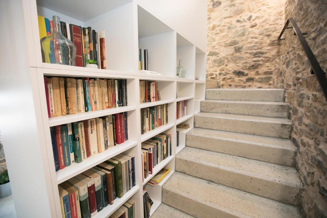 Lavacolla Hostel | ALBERGUE O FERVELLO
