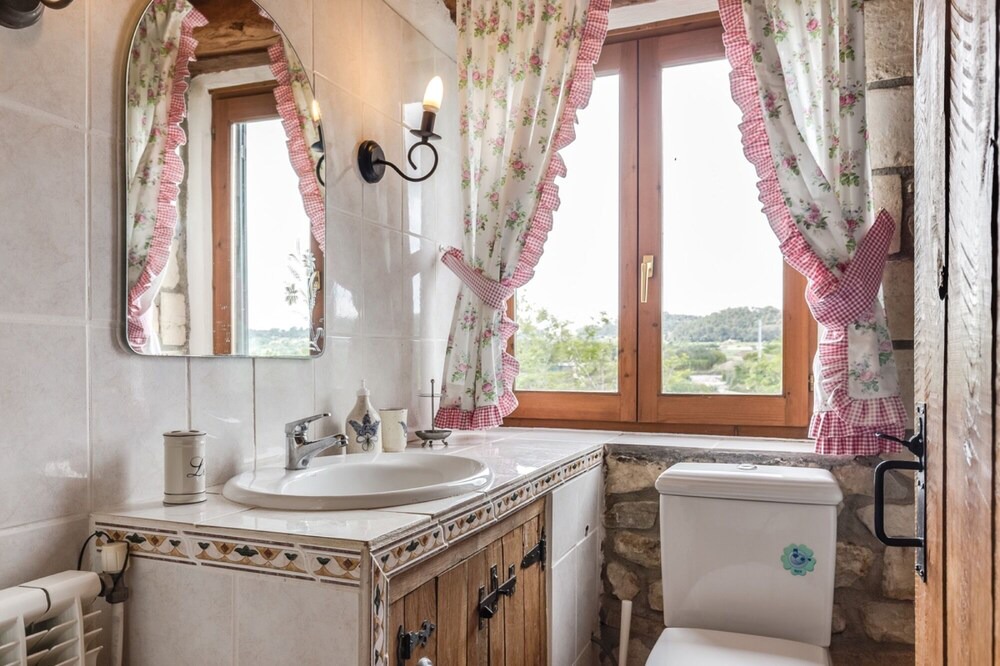 Photo of Bathroom in Sineu