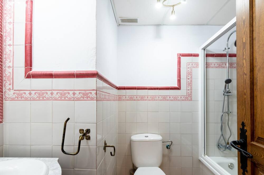 Photo of Bathroom in Sector M - Malvasia