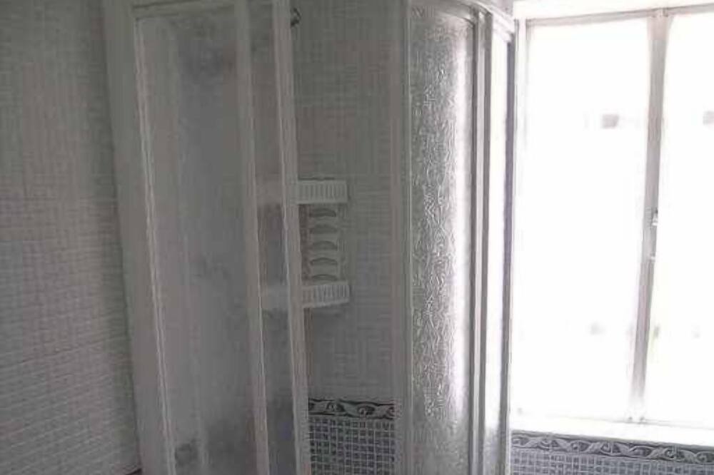 Photo of Bathroom in Larino