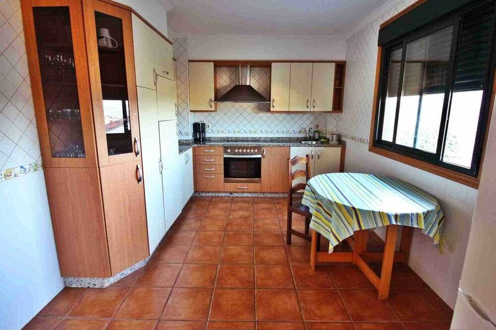 Photo of Kitchen in Eiras