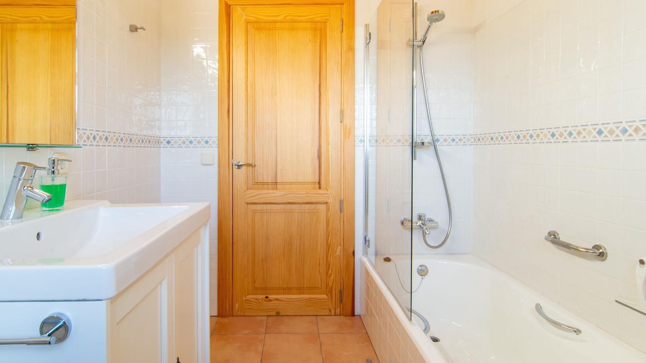 Photo of Bathroom in Sineu