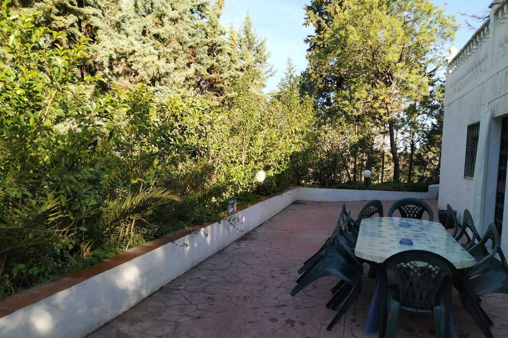 Photo of Outdoor in Batres