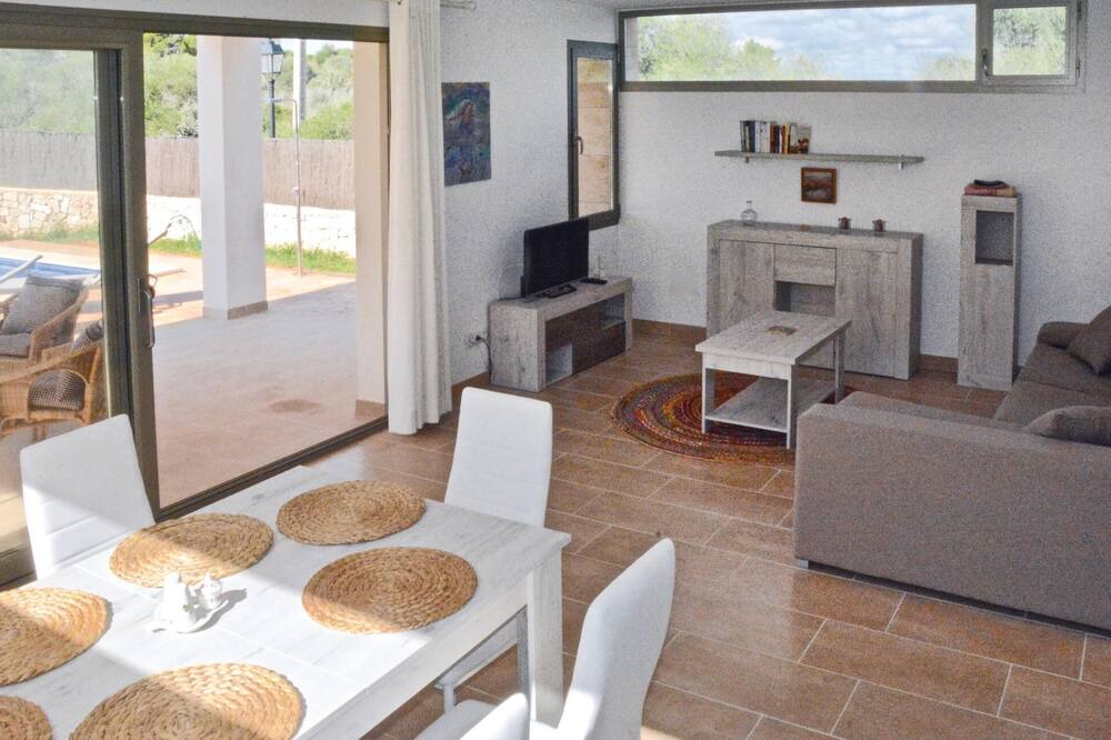 Photo of Bedroom in Cala Llombards