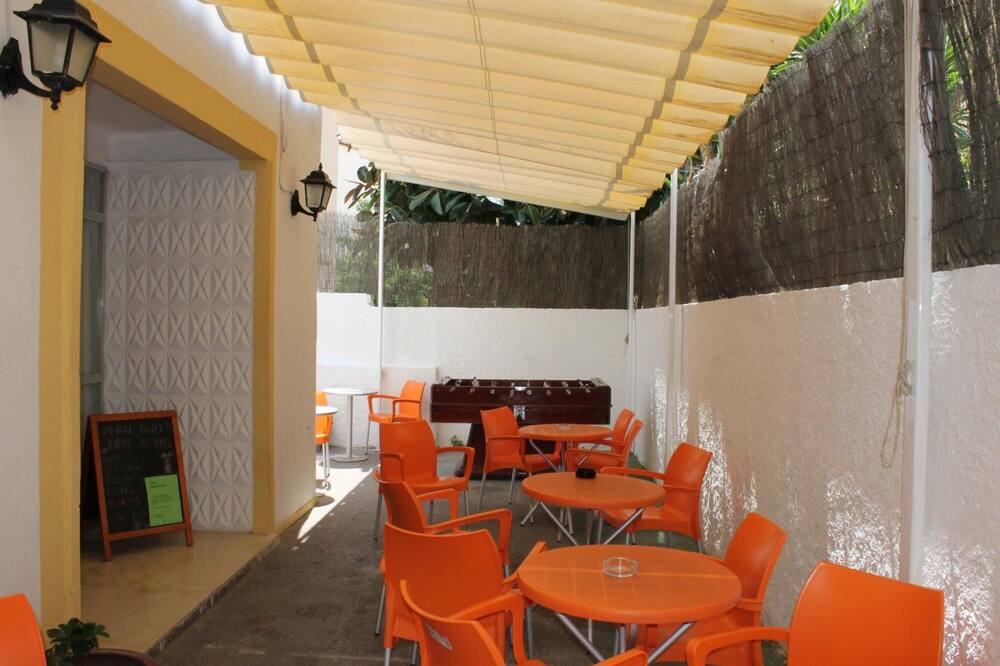 Photo of Patio Balcony in Les Meravelles