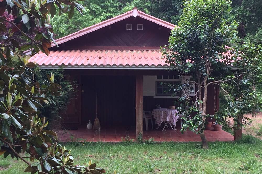 Photo of Outdoor in Callobre