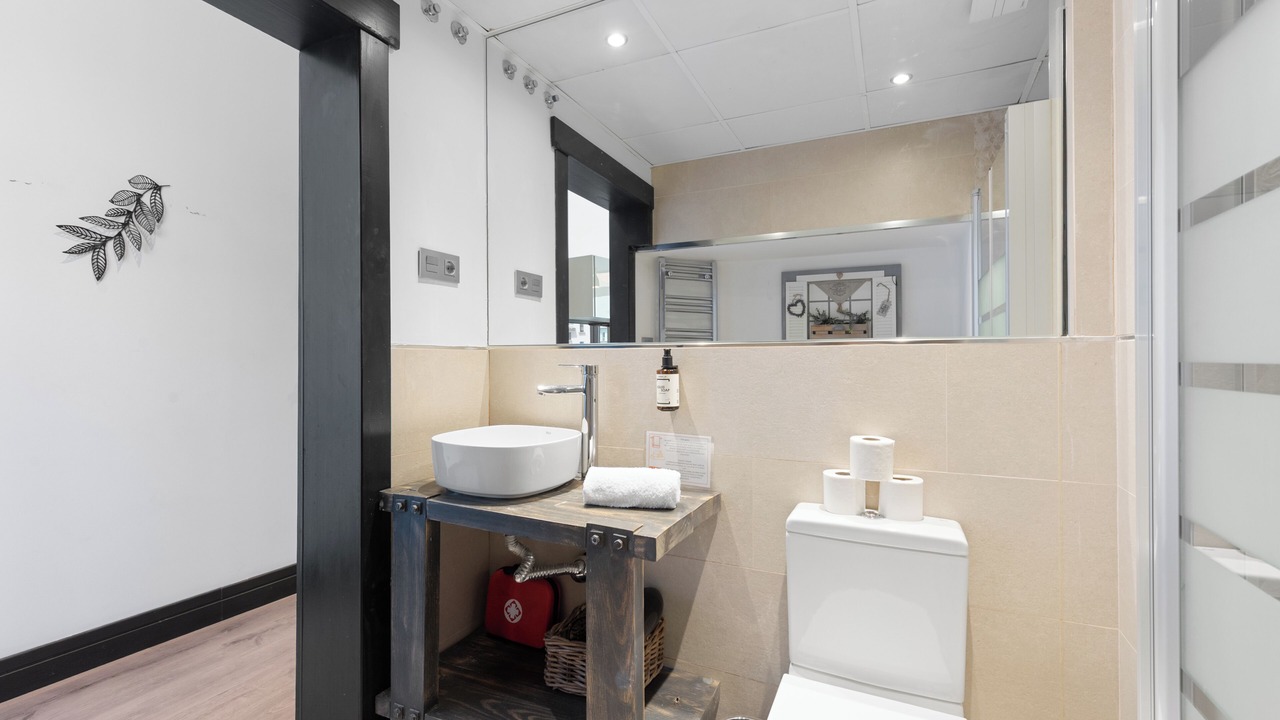 Photo of Bathroom in La Goleta
