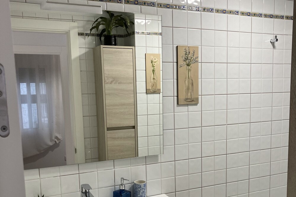 Photo of Bathroom in Alameda