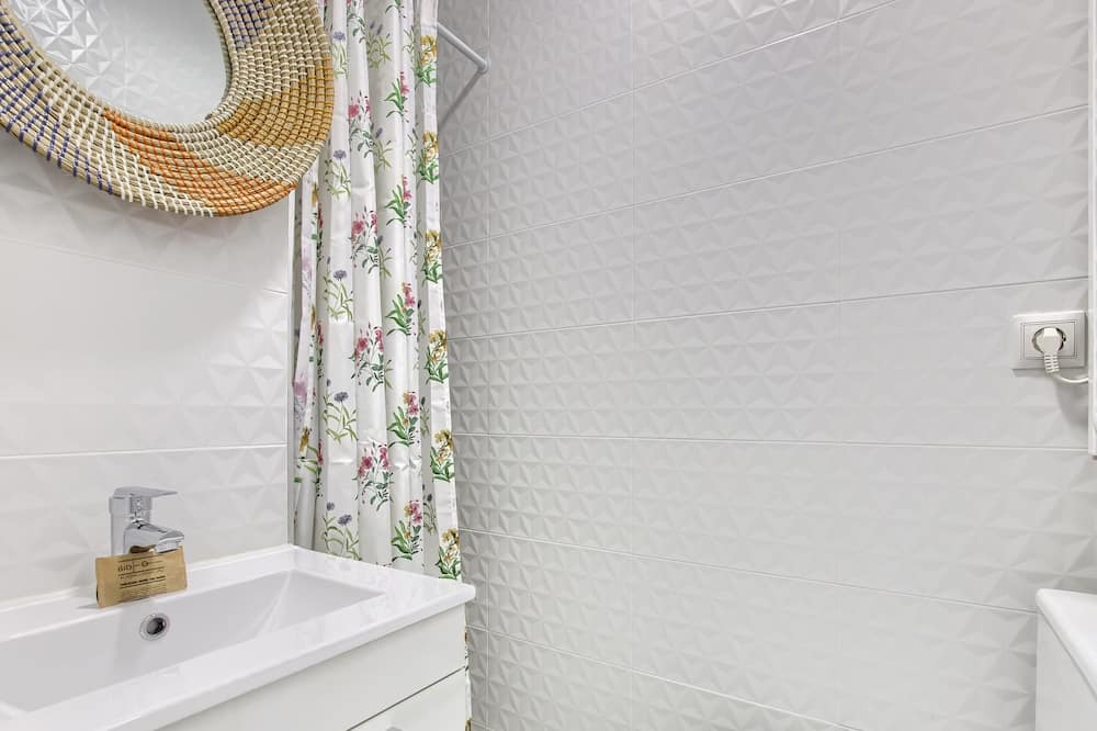 Photo of Bathroom in Malasana
