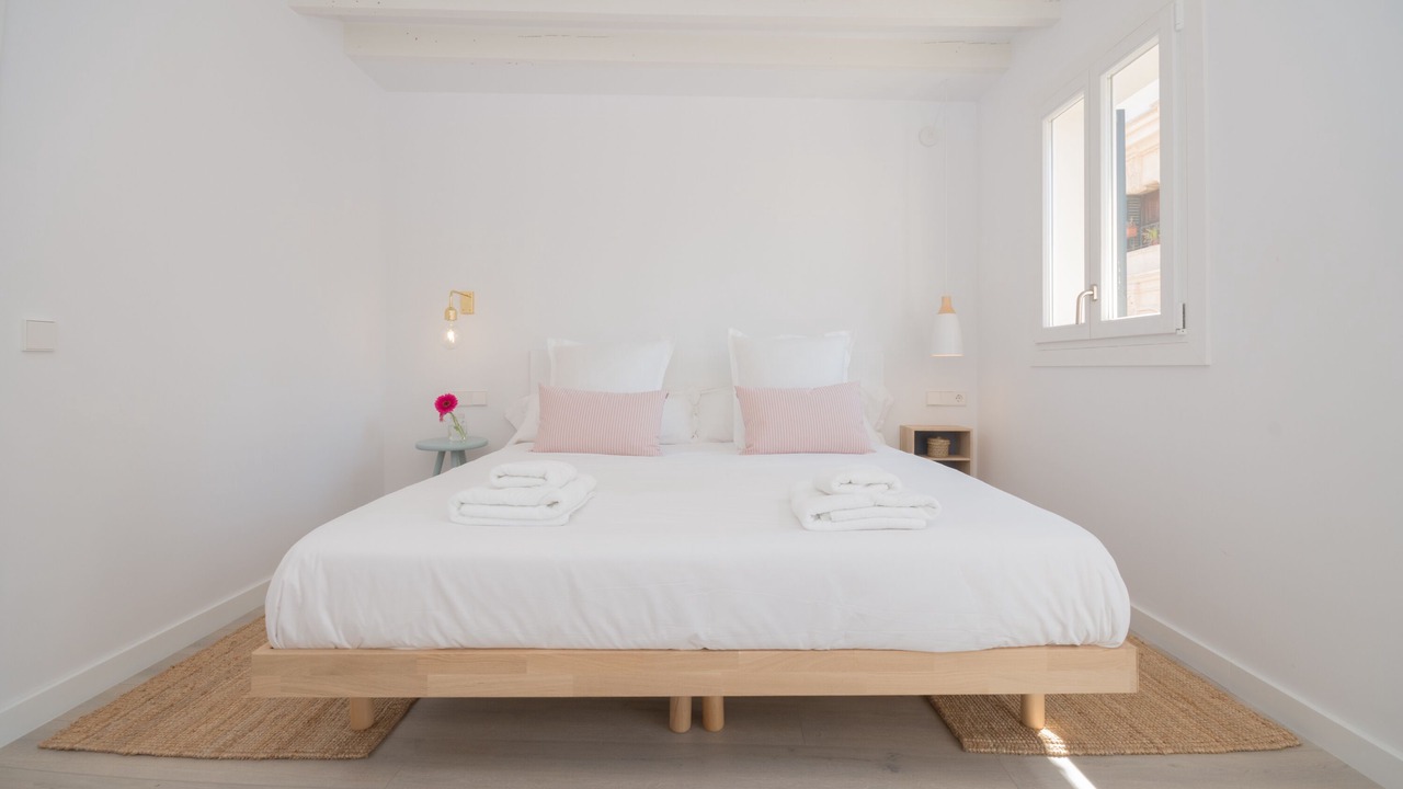 Photo of Bedroom in Centre