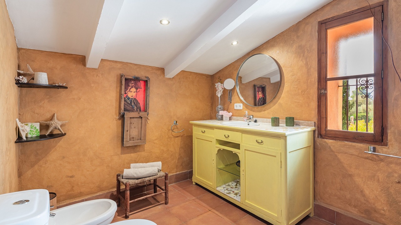 Photo of Bathroom in Algaida