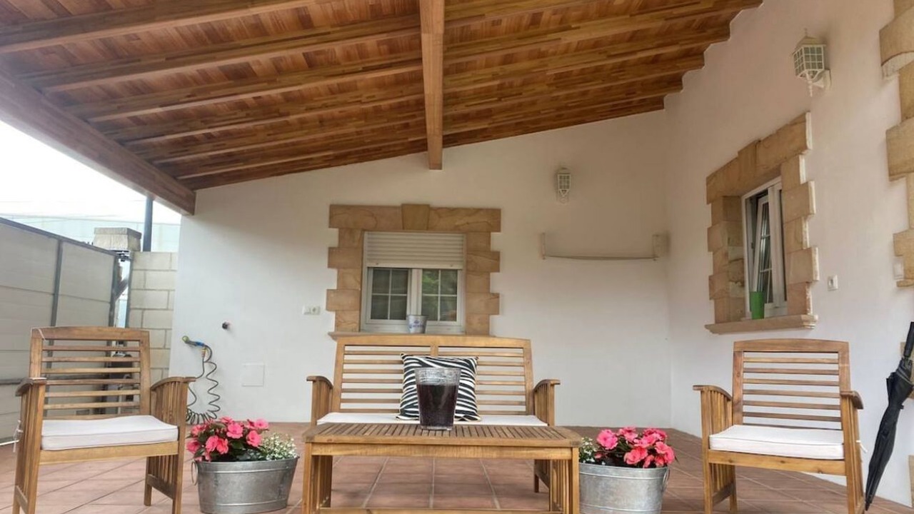 Photo of Patio Balcony in Los Corrales de Buelna